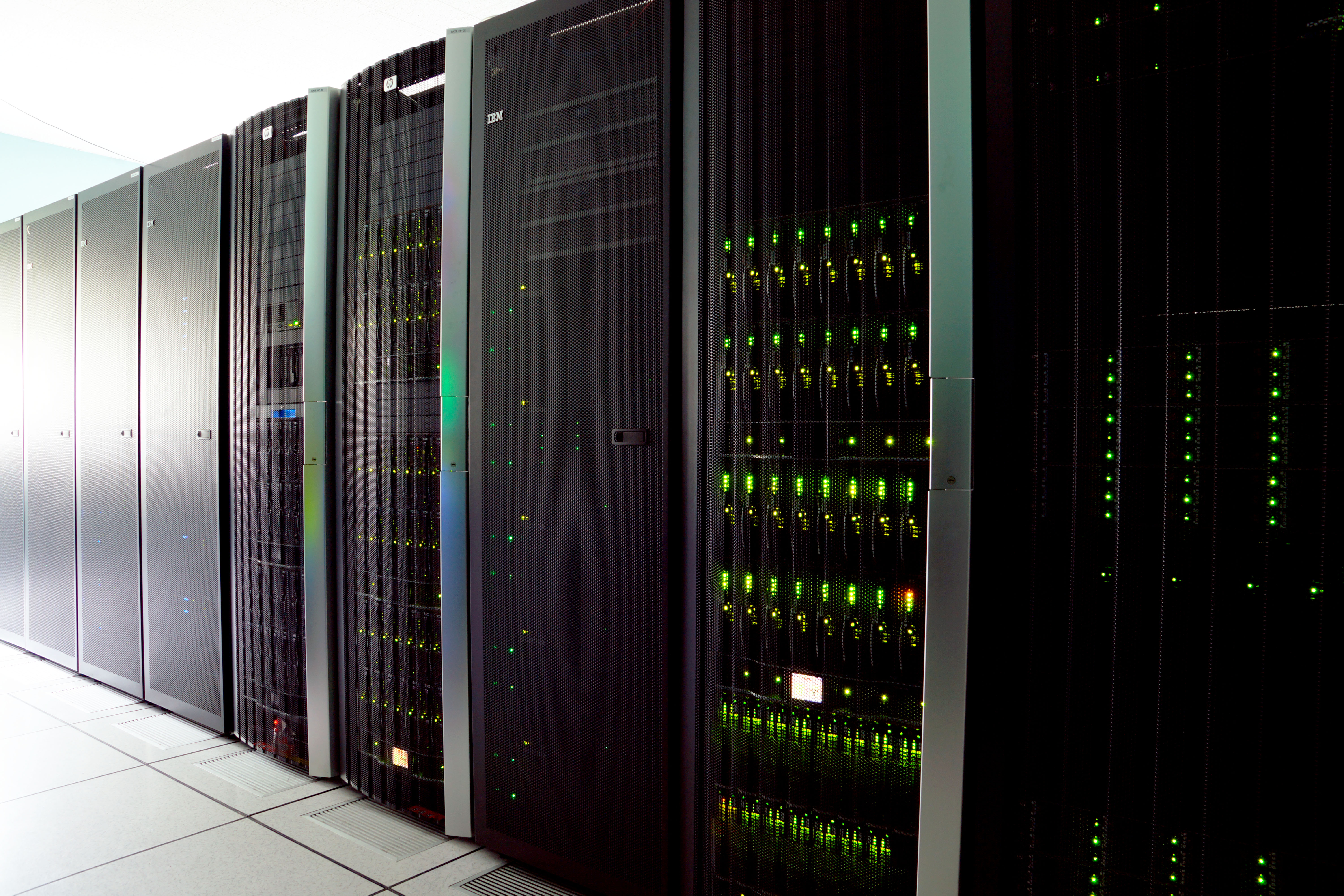 IDEFICS « Informatique, Données et Entreprises  pour la Formation et l’Innovation en Calcul scientifique et pour la Société » 